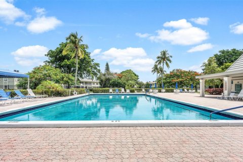 Copropriété à vendre à Coconut Creek, Floride: 2 chambres, 89.37 m2 № 1956973 - photo 11