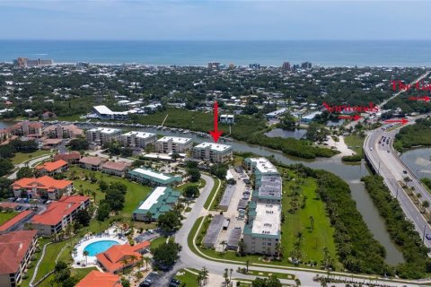 Copropriété à vendre à New Smyrna Beach, Floride: 3 chambres, 179.77 m2 № 1827655 - photo 3