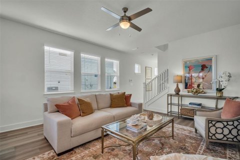 House in Hudson, Florida 3 bedrooms, 169.08 sq.m. № 1827985 - photo 9