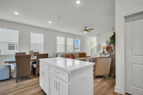 House in Hudson, Florida 3 bedrooms, 169.08 sq.m. № 1827985 - photo 11