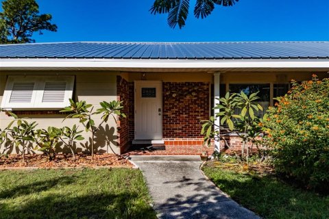 Villa ou maison à vendre à Ruskin, Floride: 3 chambres, 160.72 m2 № 2429508 - photo 4