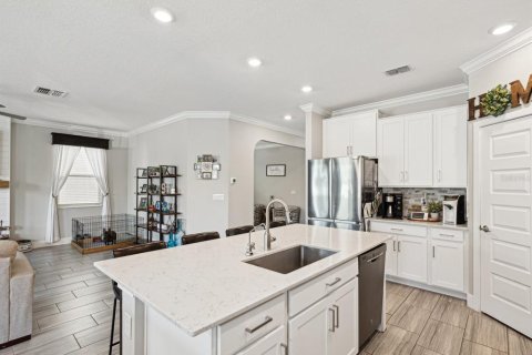 Villa ou maison à vendre à New Port Richey, Floride: 4 chambres, 257.8 m2 № 1658248 - photo 16