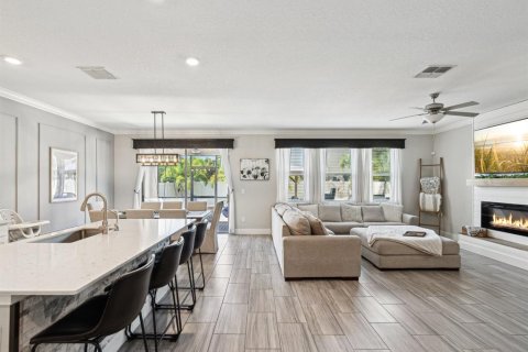 Villa ou maison à vendre à New Port Richey, Floride: 4 chambres, 257.8 m2 № 1658248 - photo 10