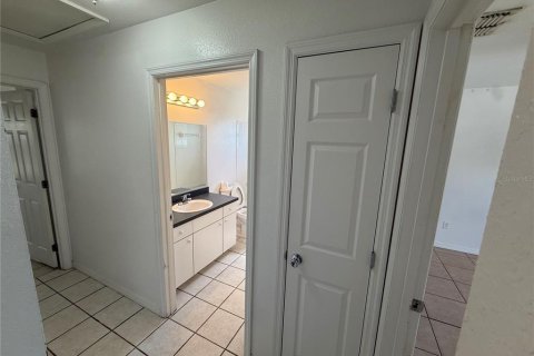 Appartement à louer à Ocala, Floride: 2 chambres, 231.88 m2 № 2280091 - photo 10