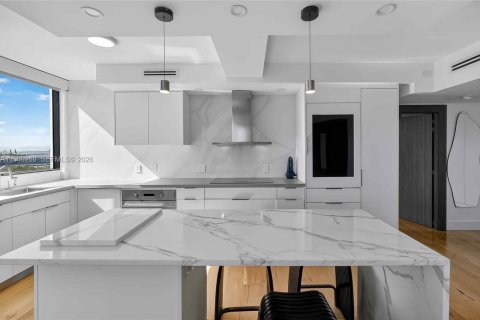 Купить кондоминиум в Майами-Бич, Флорида 2 спальни, 117.24м2, № 2003559 - фото 8