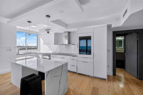 Купить кондоминиум в Майами-Бич, Флорида 2 спальни, 117.24м2, № 2003559 - фото 7