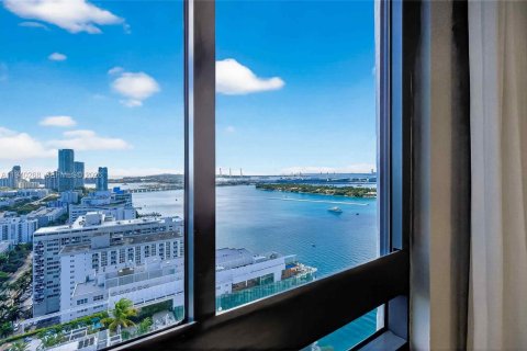 Купить кондоминиум в Майами-Бич, Флорида 2 спальни, 117.24м2, № 2003559 - фото 17