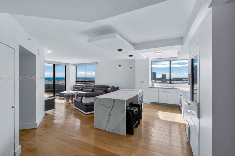 Купить кондоминиум в Майами-Бич, Флорида 2 спальни, 117.24м2, № 2003559 - фото 13