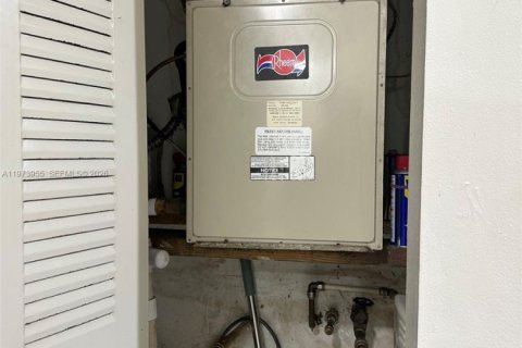 Купить кондоминиум в Майами, Флорида 2 спальни, 78.04м2, № 2033678 - фото 13