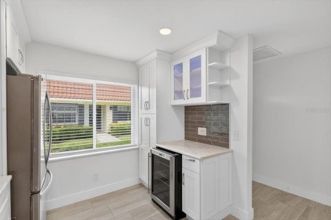 House in Clearwater, Florida 2 bedrooms, 106.84 sq.m. № 1841612 - photo 26