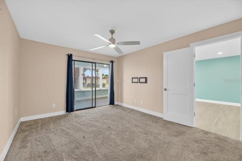House in Clearwater, Florida 2 bedrooms, 106.84 sq.m. № 1841612 - photo 14