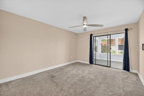 House in Clearwater, Florida 2 bedrooms, 106.84 sq.m. № 1841612 - photo 11