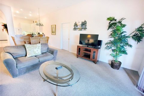 Condo in Davenport, Florida, 3 bedrooms  № 556567 - photo 4