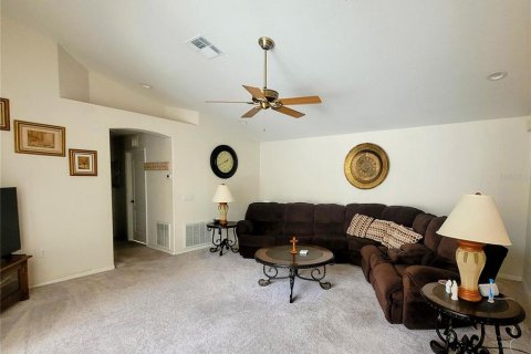 House in Spring Hill, Florida 3 bedrooms, 172.43 sq.m. № 1916321 - photo 13