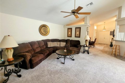 House in Spring Hill, Florida 3 bedrooms, 172.43 sq.m. № 1916321 - photo 12