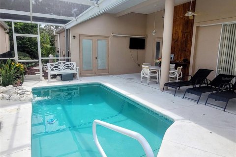 House in Spring Hill, Florida 3 bedrooms, 172.43 sq.m. № 1916321 - photo 17