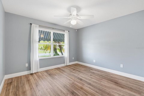 Casa en venta en The Villages, Florida, 3 dormitorios, 179.3 m2 № 1795327 - foto 17