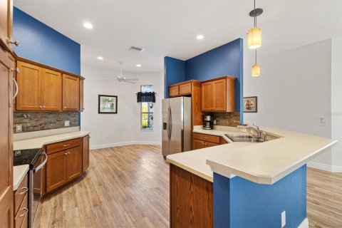 Casa en venta en The Villages, Florida, 3 dormitorios, 179.3 m2 № 1795327 - foto 6