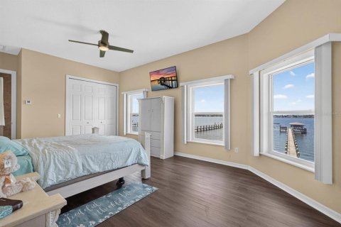 House in Daytona Beach, Florida 5 bedrooms, 512.91 sq.m. № 2360703 - photo 25
