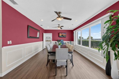 House in Daytona Beach, Florida 5 bedrooms, 512.91 sq.m. № 2360703 - photo 19