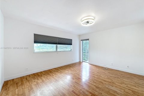 Снять в аренду кондоминиум в Халландейл-Бич, Флорида 2 спальни, 95.41м2, № 2003776 - фото 29