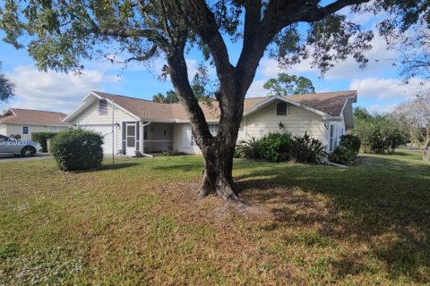 Villa ou maison à vendre à Lehigh Acres, Floride: 3 chambres № 2005755 - photo 2