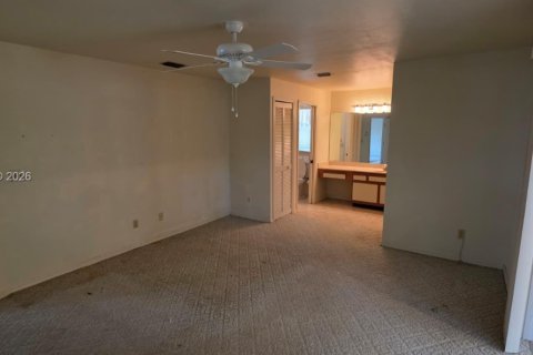 Villa ou maison à vendre à Lehigh Acres, Floride: 3 chambres № 2005755 - photo 10