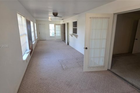 Villa ou maison à vendre à Lehigh Acres, Floride: 3 chambres № 2005755 - photo 13