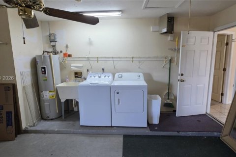 Villa ou maison à vendre à Lehigh Acres, Floride: 3 chambres № 2005755 - photo 18