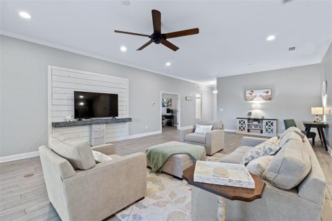 Villa ou maison à vendre à Bunnell, Floride: 3 chambres, 219.34 m2 № 1907919 - photo 19