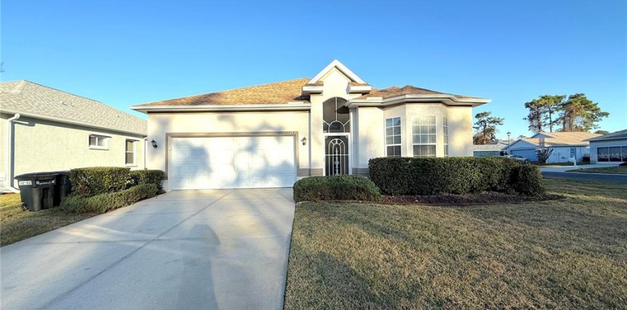 Casa en New Port Richey, Florida 3 dormitorios, 161.46 m2 № 1510403