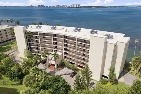 Condominio en venta en Clearwater, Florida, 2 dormitorios, 201.6 m2 № 2345077 - foto 7