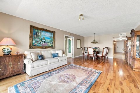 Condominio en venta en Clearwater, Florida, 2 dormitorios, 201.6 m2 № 2345077 - foto 21