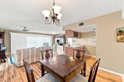 Condominio en venta en Clearwater, Florida, 2 dormitorios, 201.6 m2 № 2345077 - foto 25