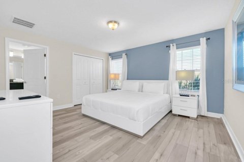 Touwnhouse à vendre à Kissimmee, Floride: 4 chambres, 177.81 m2 № 2118257 - photo 14