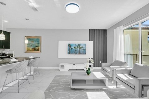 Touwnhouse à vendre à Kissimmee, Floride: 4 chambres, 177.81 m2 № 2118257 - photo 13