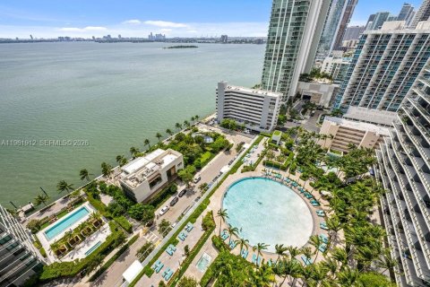 Condo in Miami, Florida, 2 bedrooms  № 2026852 - photo 29