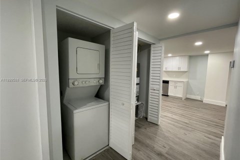 Condo in Davie, Florida, 2 bedrooms  № 2064336 - photo 5