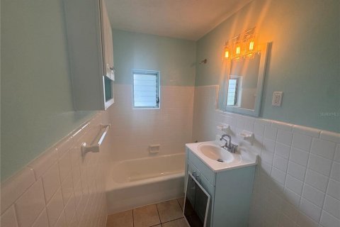 Casa en alquiler en Ormond Beach, Florida, 2 dormitorios, 87.33 m2 № 1832603 - foto 9