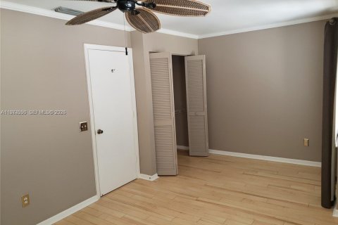 Townhouse in Hypoluxo, Florida 2 bedrooms, 104.79 sq.m. № 2033304 - photo 17