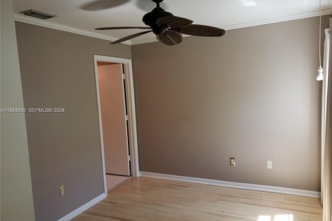 Townhouse in Hypoluxo, Florida 2 bedrooms, 104.79 sq.m. № 2033304 - photo 19