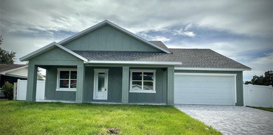 House in Tampa, Florida 3 bedrooms, 174.47 sq.m. № 1853481