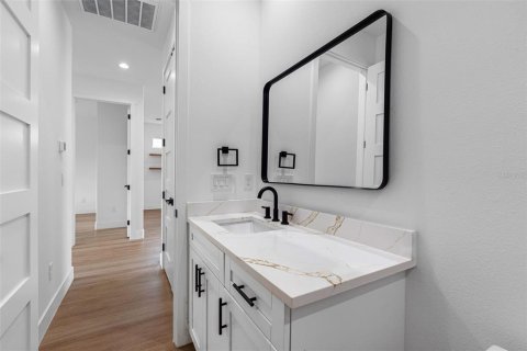 Casa en venta en Tampa, Florida, 3 dormitorios, 174.47 m2 № 1853481 - foto 22