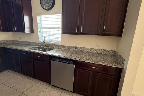 Villa ou maison à vendre à Kissimmee, Floride: 4 chambres, 261.33 m2 № 1678015 - photo 13