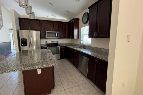 Villa ou maison à vendre à Kissimmee, Floride: 4 chambres, 261.33 m2 № 1678015 - photo 16