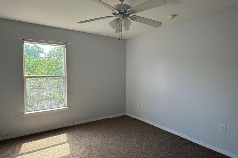 Villa ou maison à vendre à Kissimmee, Floride: 4 chambres, 261.33 m2 № 1678015 - photo 30