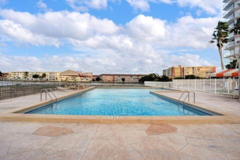 Copropriété à louer à Miami, Floride: 1 chambre, 79.99 m2 № 2078830 - photo 17