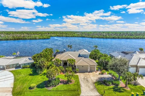Villa ou maison à vendre à Placida, Floride: 3 chambres, 296.64 m2 № 2419126 - photo 5