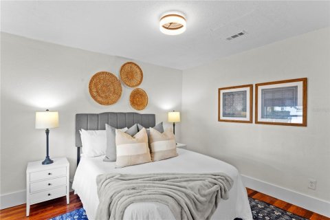 Casa en alquiler en Saint Petersburg, Florida, 2 dormitorios, 79.34 m2 № 2280205 - foto 14