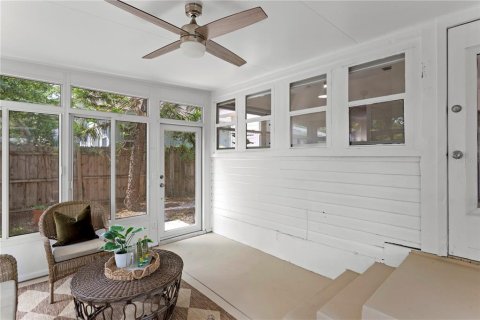 Casa en alquiler en Saint Petersburg, Florida, 2 dormitorios, 79.34 m2 № 2280205 - foto 23